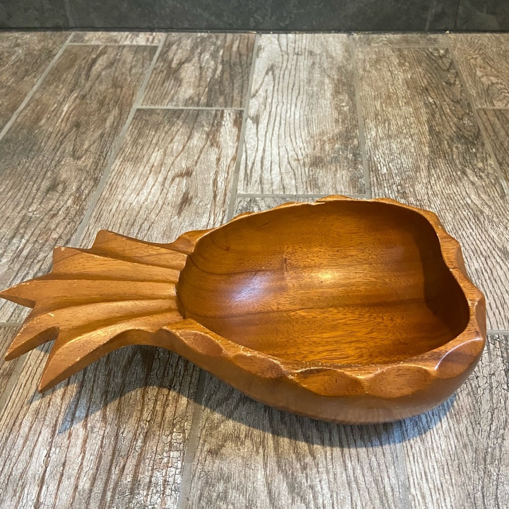 Pineapple wood bowl
